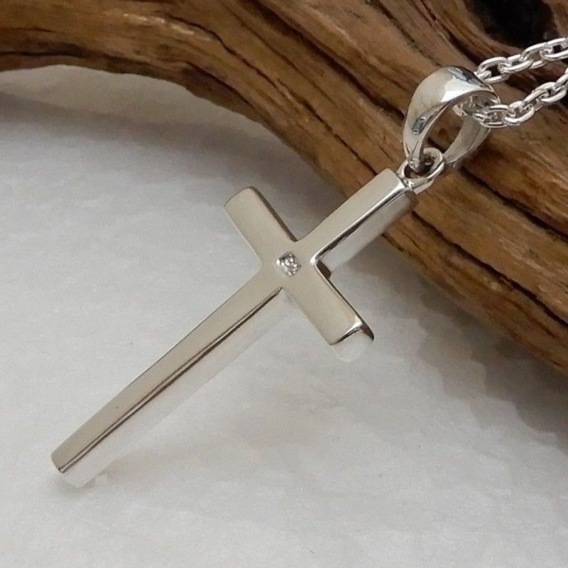 クロス ネックレス メンズ シルバー925 十字架 ネックレス シンプル ペンダント シルバーネックレス メンズ ラッキー アクセサリー 男女兼用 幅2.3mmあずきチェーン付き トップ チェーン共にSV925製 お守り パワー アクセサリー ブランド 100 point
